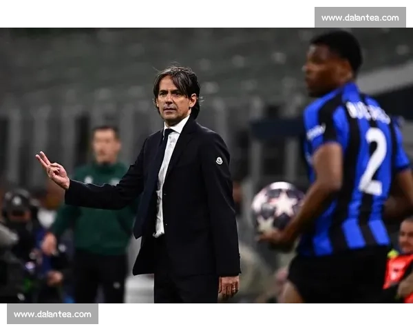 小因扎吉征服沙特！世俱杯爆冷掀翻曼城，发布会掌声雷动见证战术大师