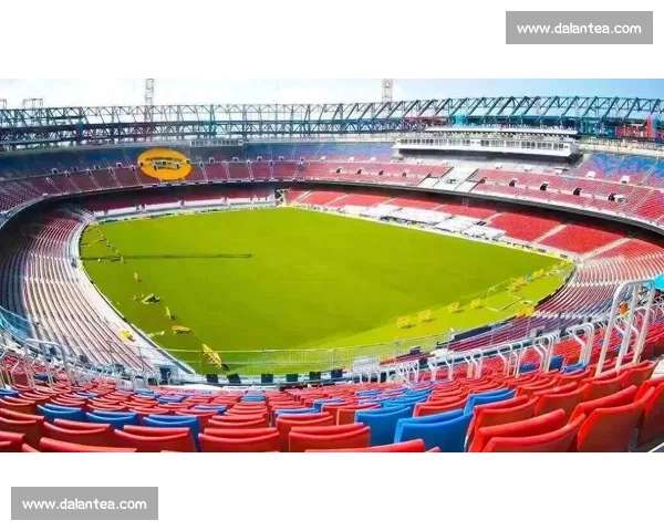 市长重申诺坎普需合规申请许可，巴萨冲刺八月回归仍存变数